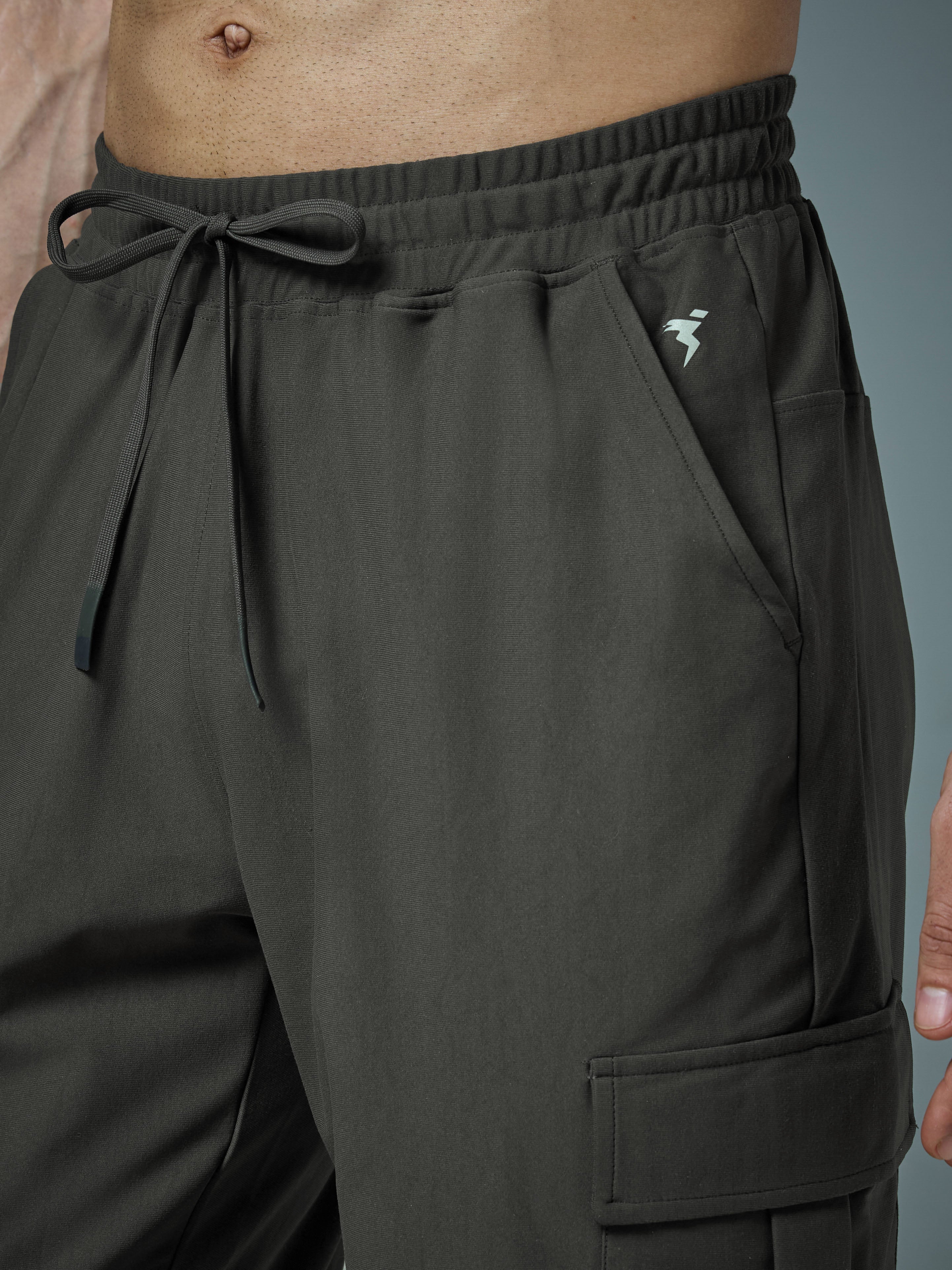 Technosport Cargo Joggers (Duracool) - OR735 - BLACK OLIVE