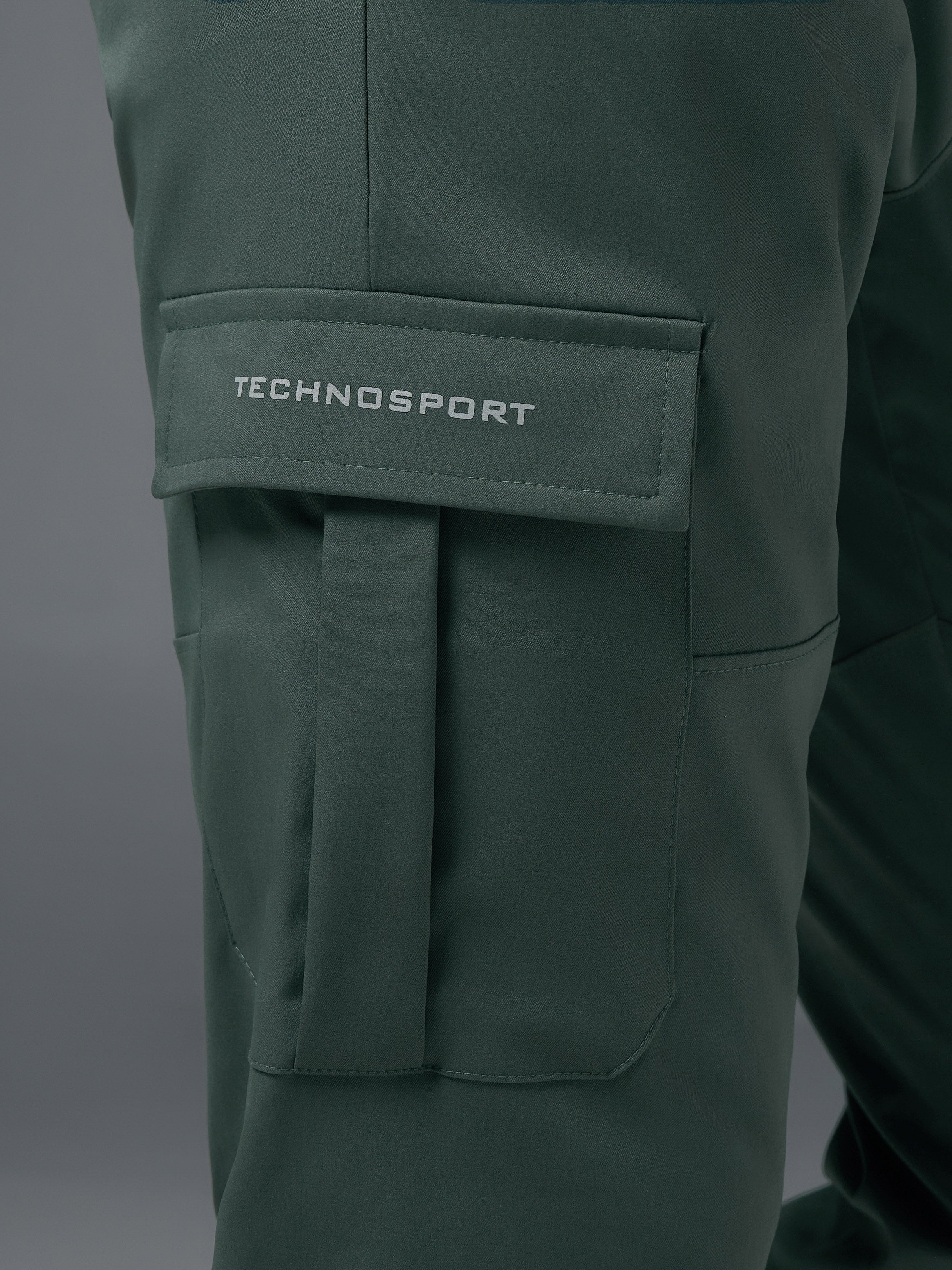 Technosport Cargo Trackpant (TS Flexi) - OR99 - TREKKING GREEN