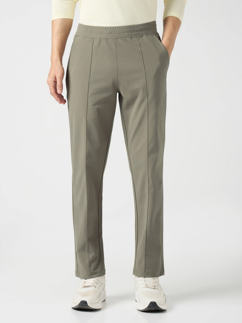 Technosport Trackpant (Duracool) - P936 - SMOKEY OLIVE
