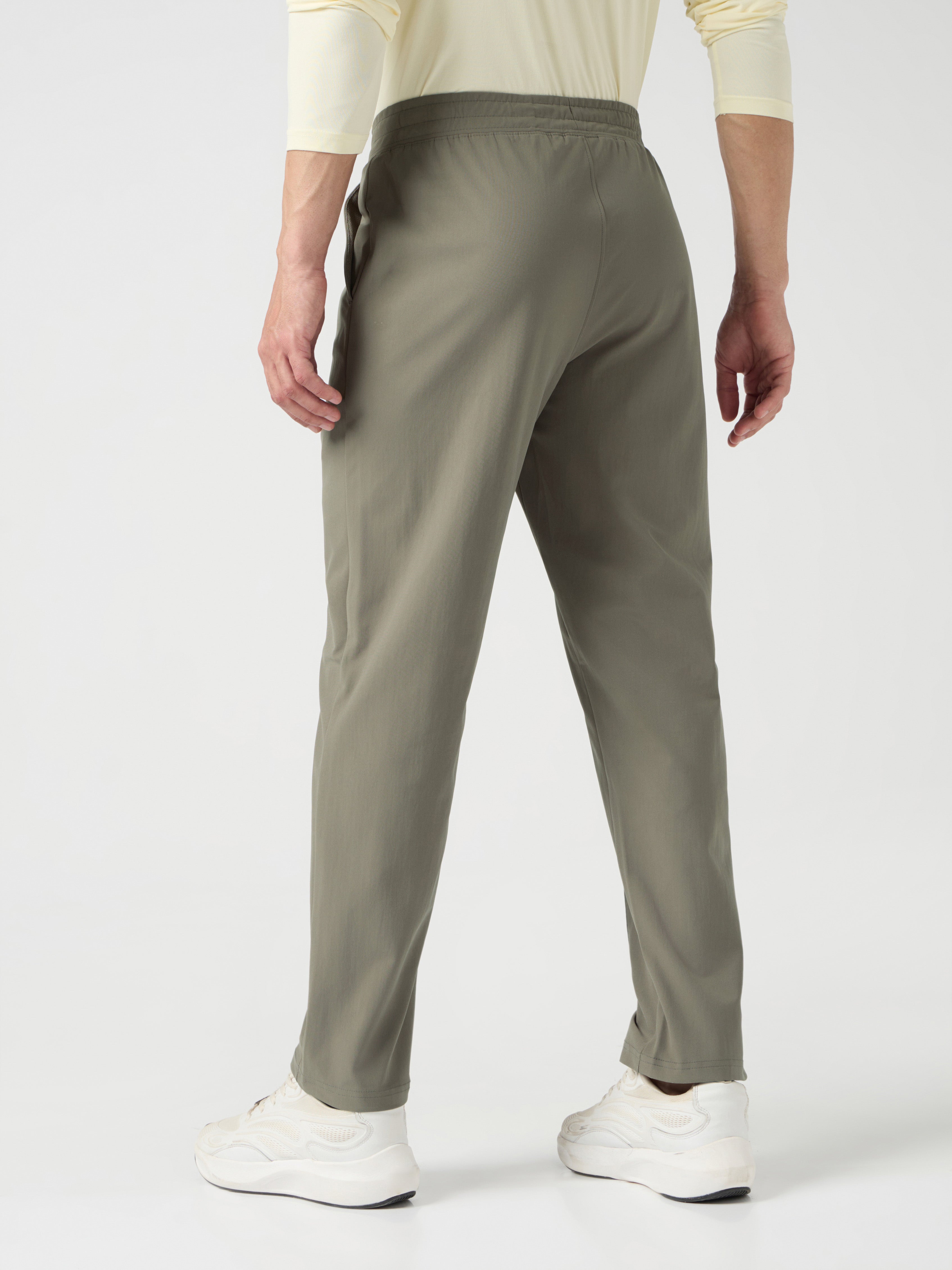 Technosport Trackpant (Duracool) - P936 - SMOKEY OLIVE