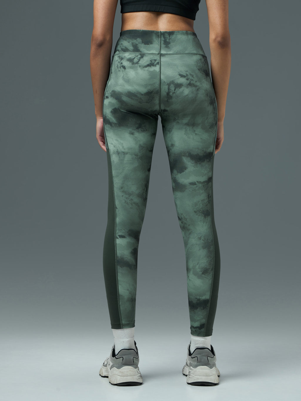 Technosport Women Printed Tights (Elasto Plus) - W155 - GREENY RADIANT RIPPLE