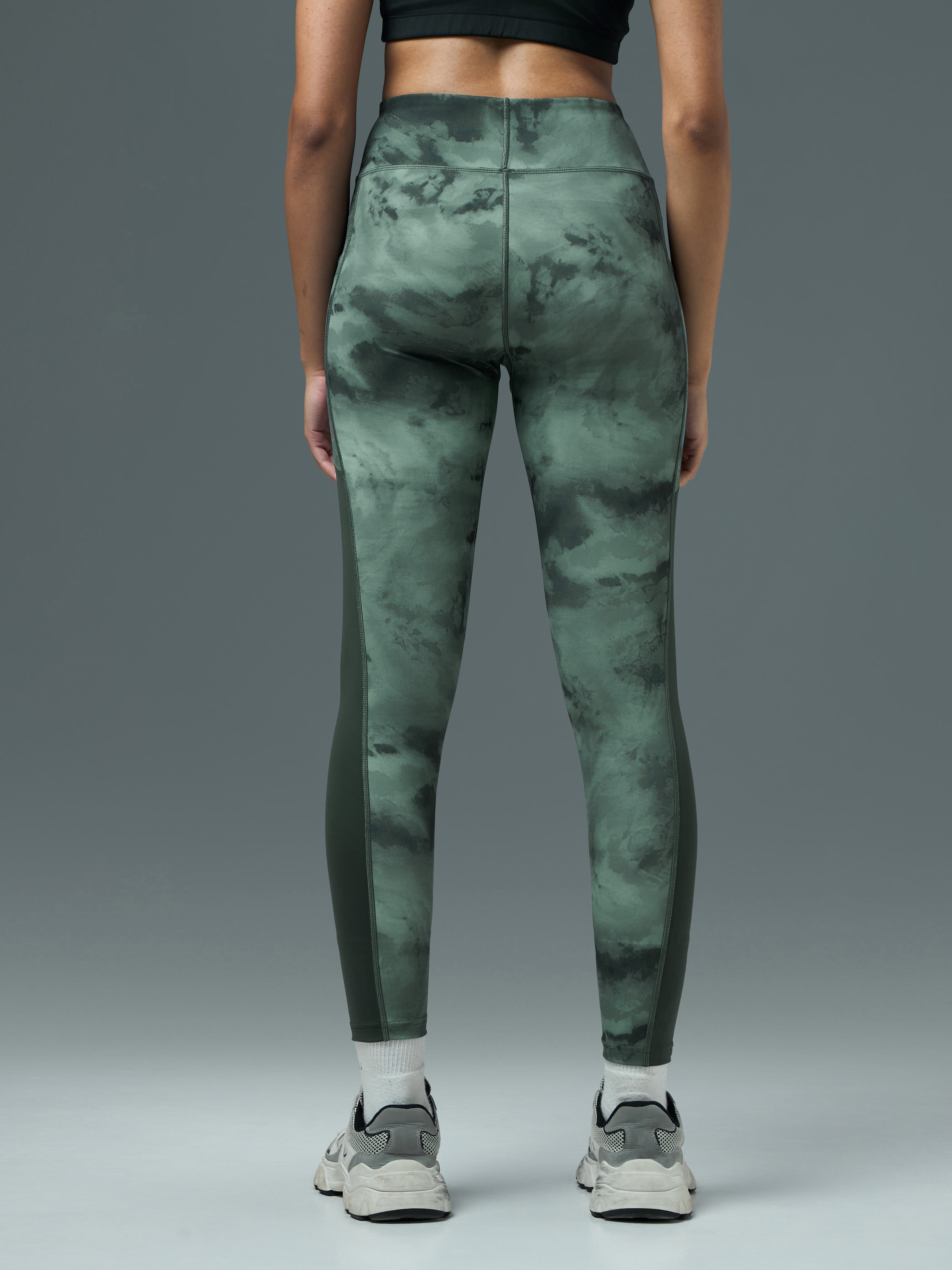 Technosport Women Printed Tights (Elasto Plus) - W155 - GREENY RADIANT RIPPLE
